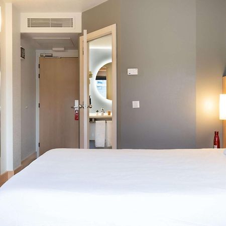 Ibis Madrid Alcobendas Dış mekan fotoğraf